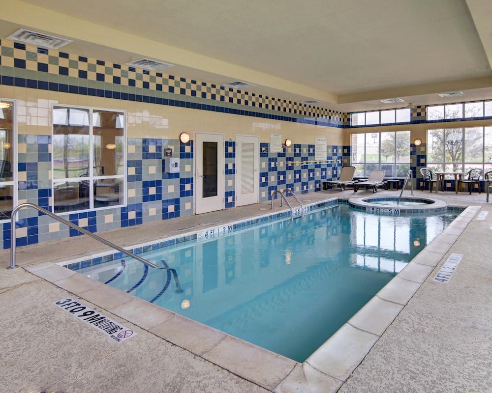 Comfort Inn & Suites Near Lake Lewisville Corinth Eksteriør billede