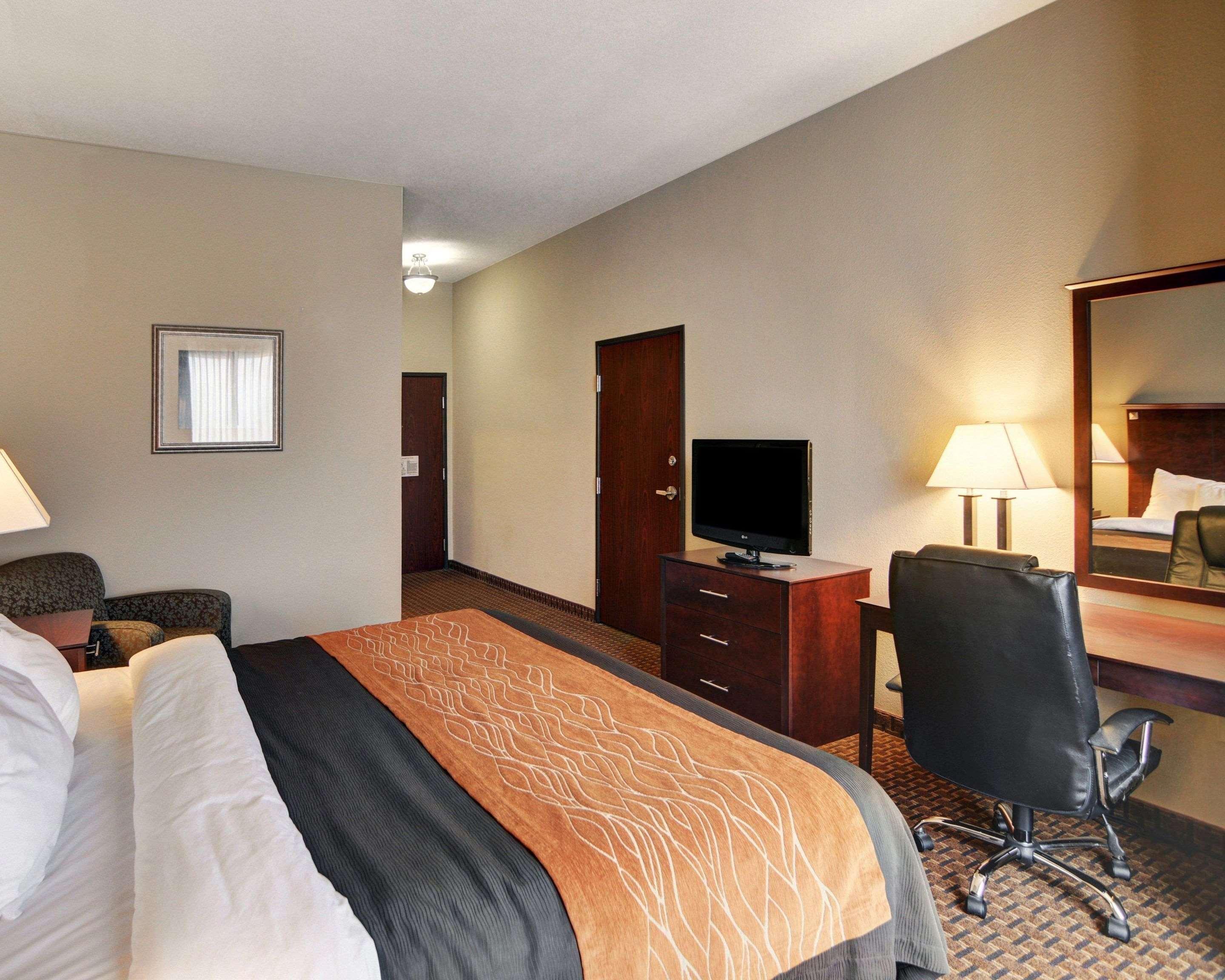 Comfort Inn & Suites Near Lake Lewisville Corinth Eksteriør billede